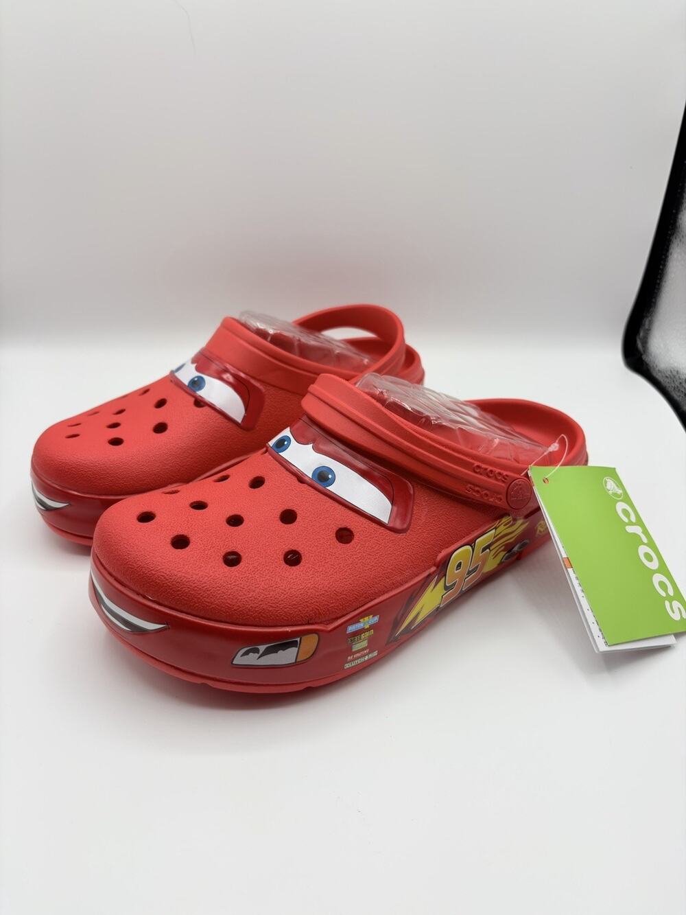 Crocs Disney Pixar Cars Lightning McQueen Clogs Size M6 W8 With Lights Red NWT